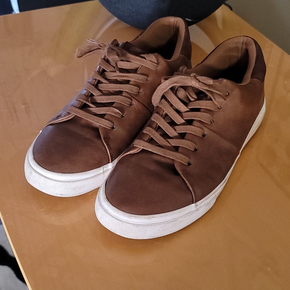 Express Casual Sneakers